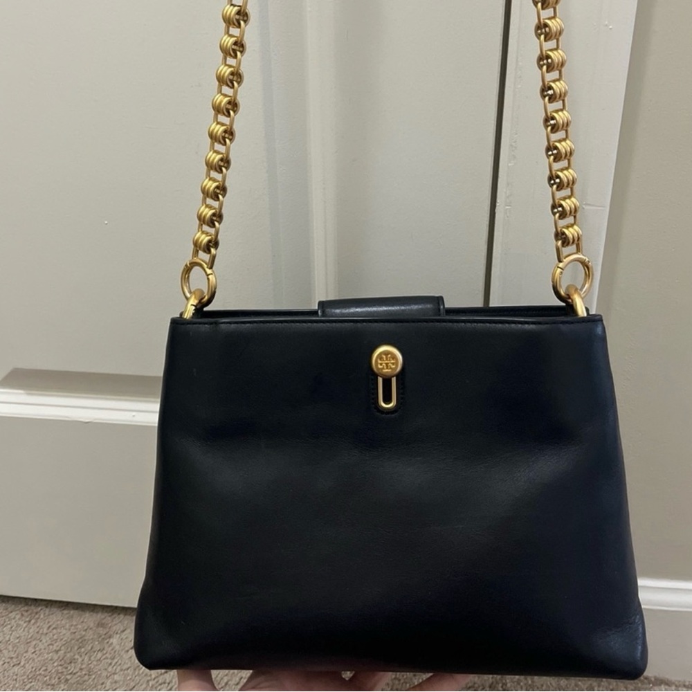 Tory Burch Lily crossbody shoulder bag. Excellent condition. - Picture 2 of 6